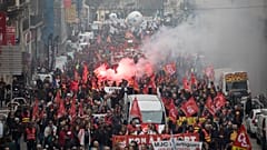 Κινητοποιήσεων συνέχεια κατά της συνταξιοδοτικής μεταρρύθμισης - Αμετακίνητη η κυβέρνηση