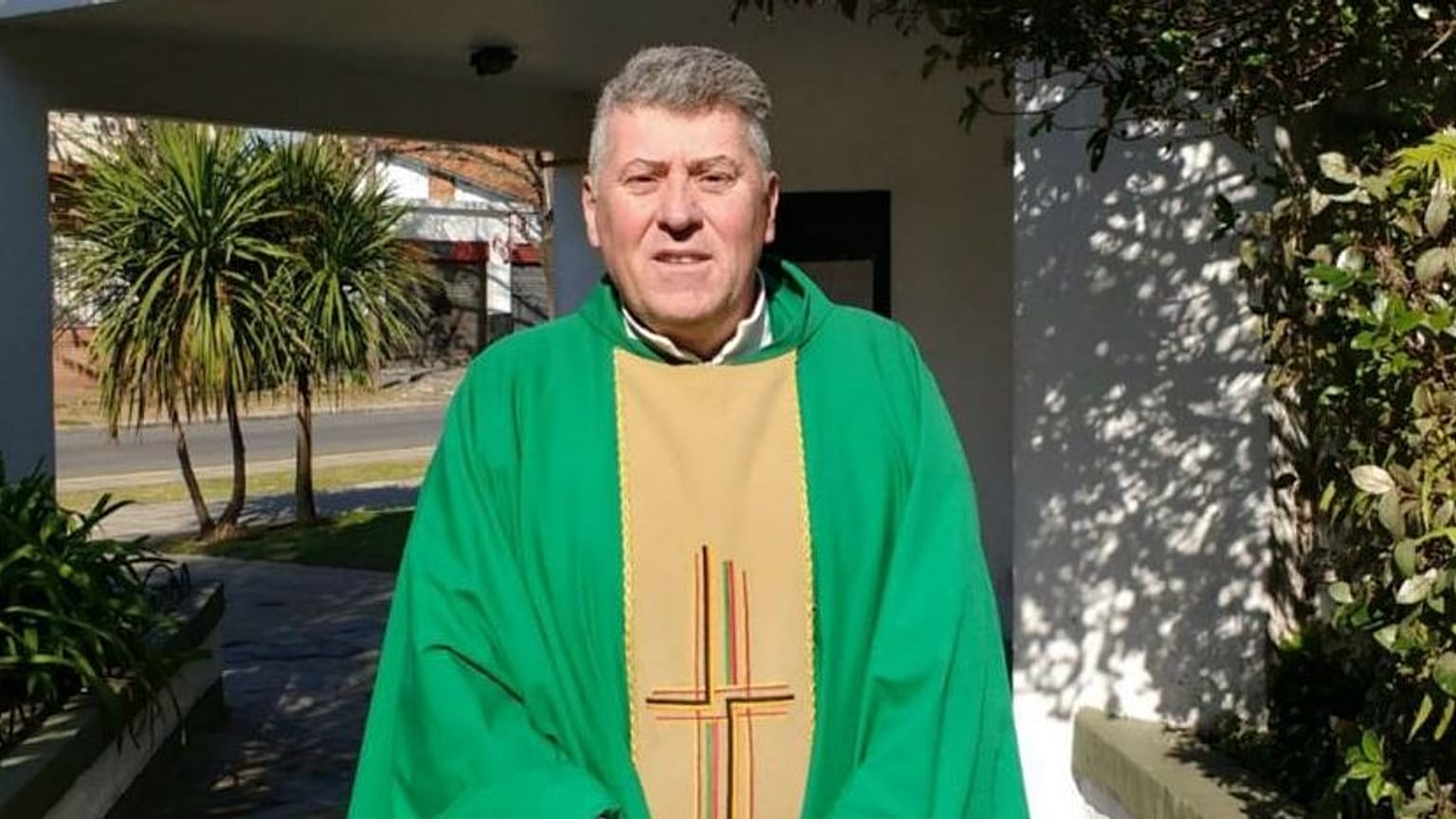 El sacerdote Eduardo Lorenzo