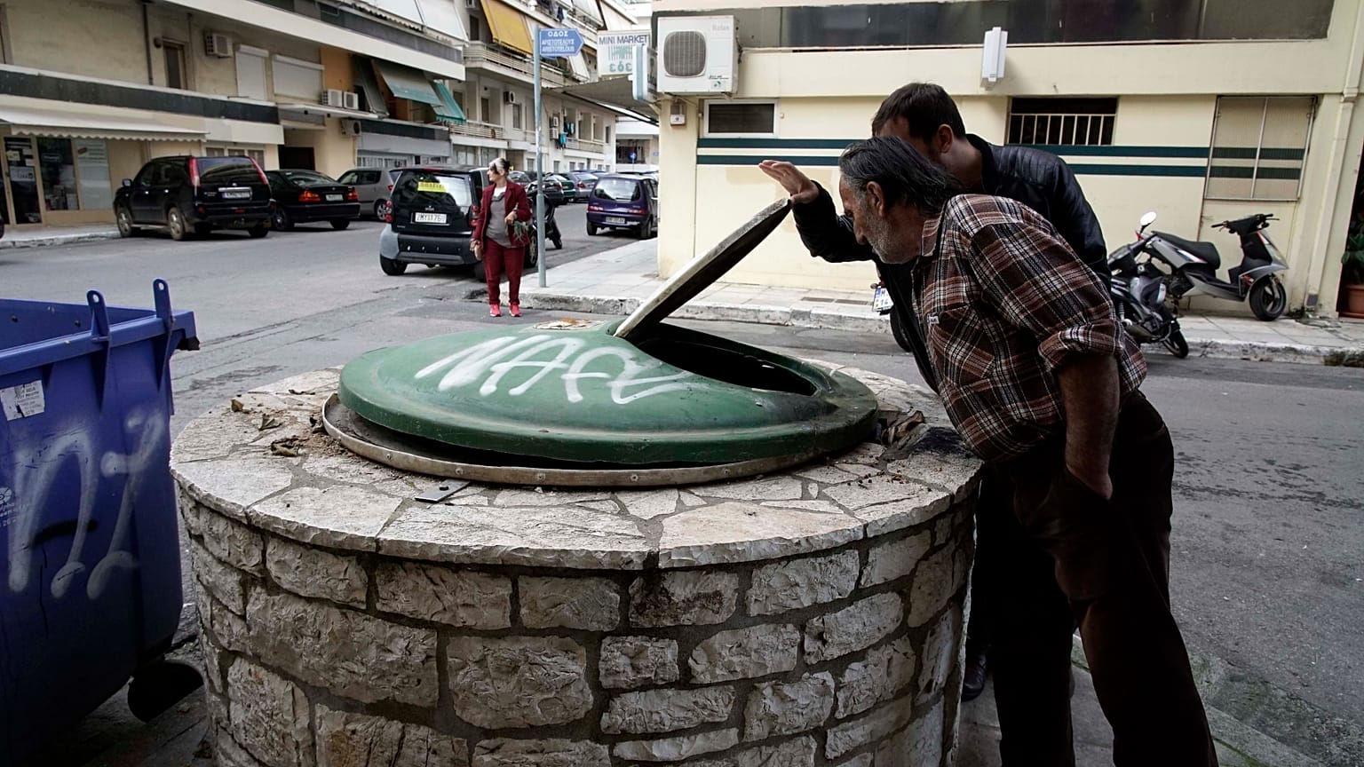 Νεογέννητο σε κάδο απορριμμάτων στην Καλαμάτα-Συνελήφθη η μητέρα