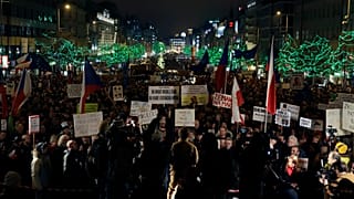 هزاران شهروند جمهوری چک بار دیگر خواستار استعفای آندری بابیش، نخست وزیر میلیاردر شدند