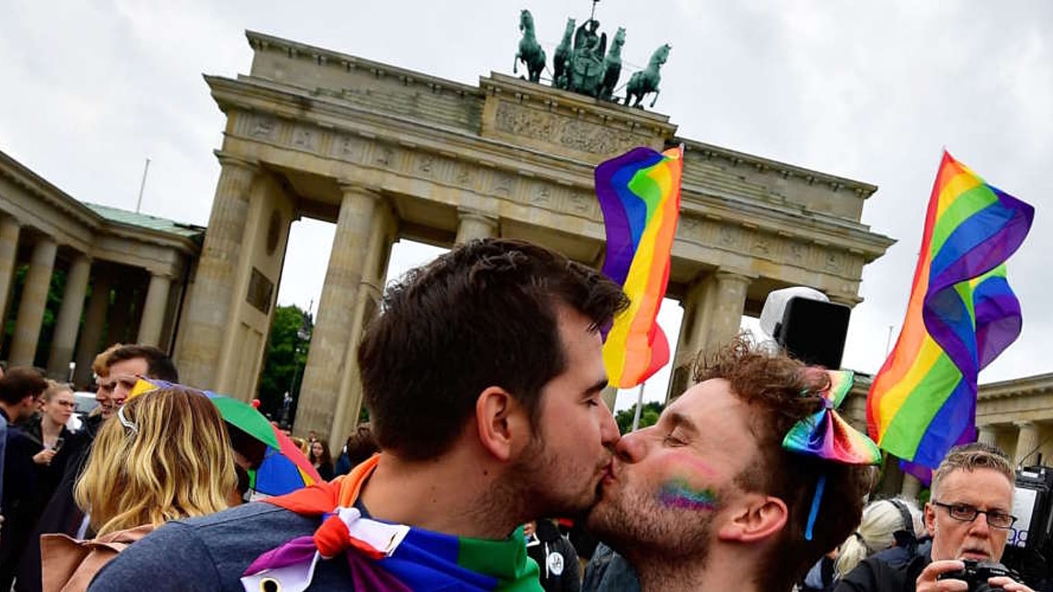 Berlin'de eşcinsel bir çift 