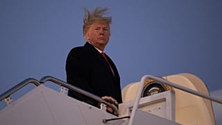 مجلس النواب يصوت لصالح إطلاق إجراءات عزل ترامب