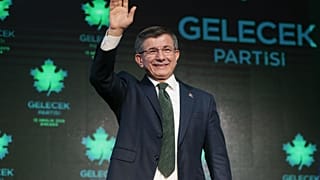 Ahmet Davutoğlu: Türkiye'de ekonomik kriz var, krizi görmeyen krizi çözemez