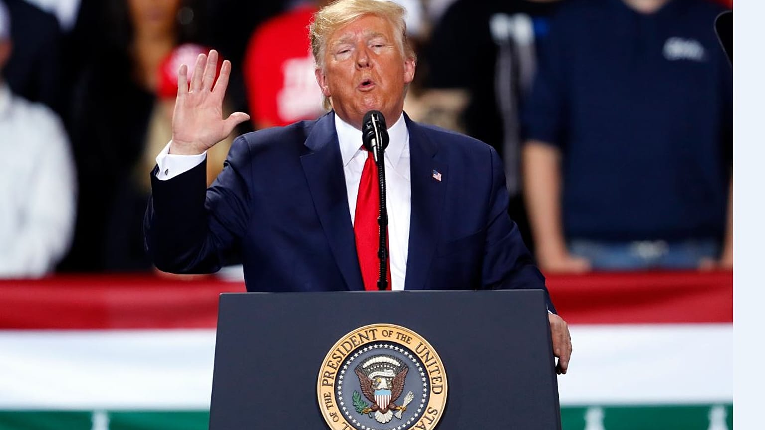 Trump entra en la historia como el tercer presidente sometido a juicio político