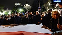 Тысячи граждан Польши вступились за судей