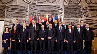 «Ναι» του Τζουζέπε Κόντε στη διεύρυνση της ΕΕ