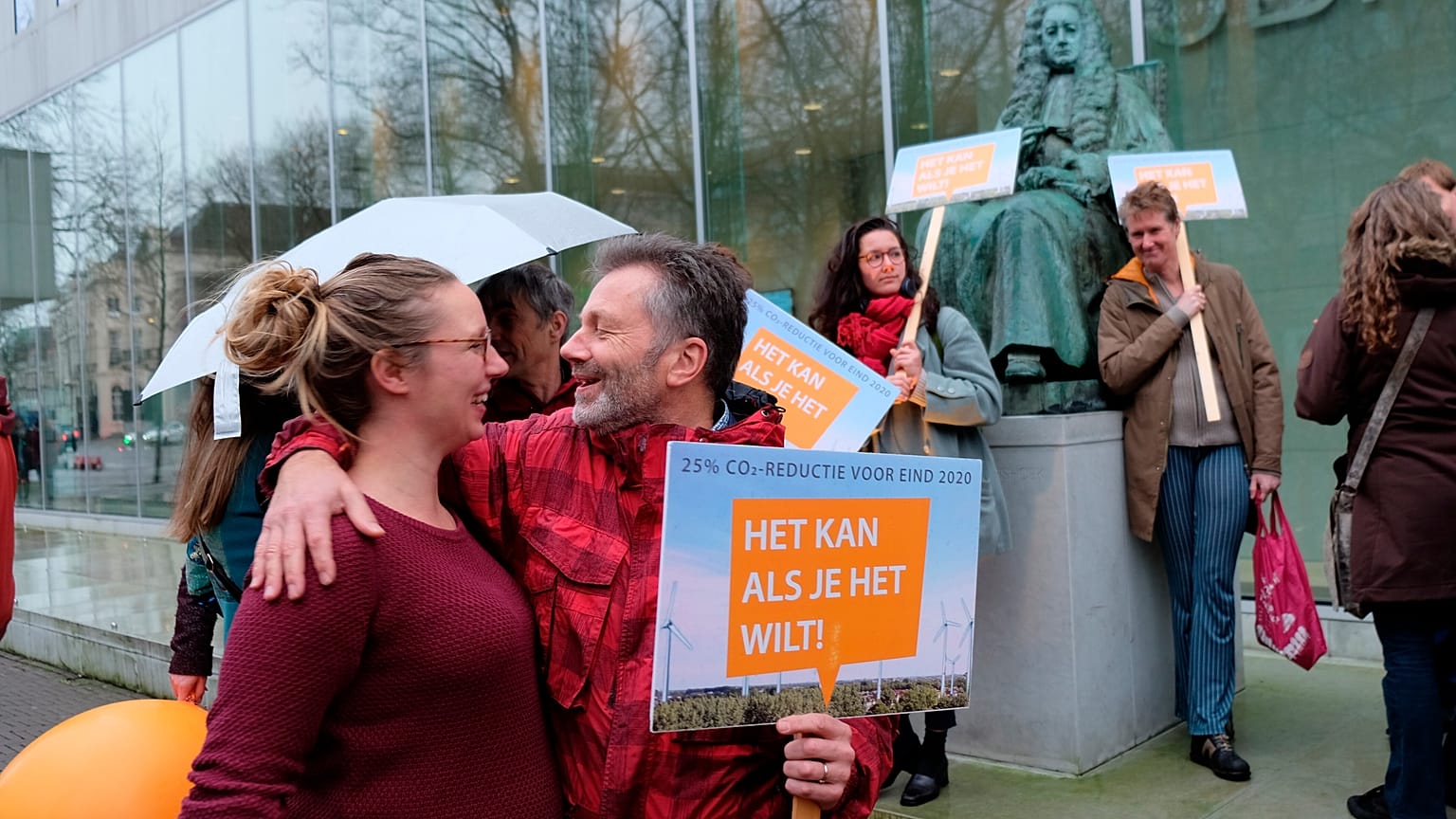 Végső vereséget szenvedett a holland kormány a kibocsátáscsökkentési perben