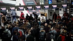 Francia: trasporti nel caos a Natale