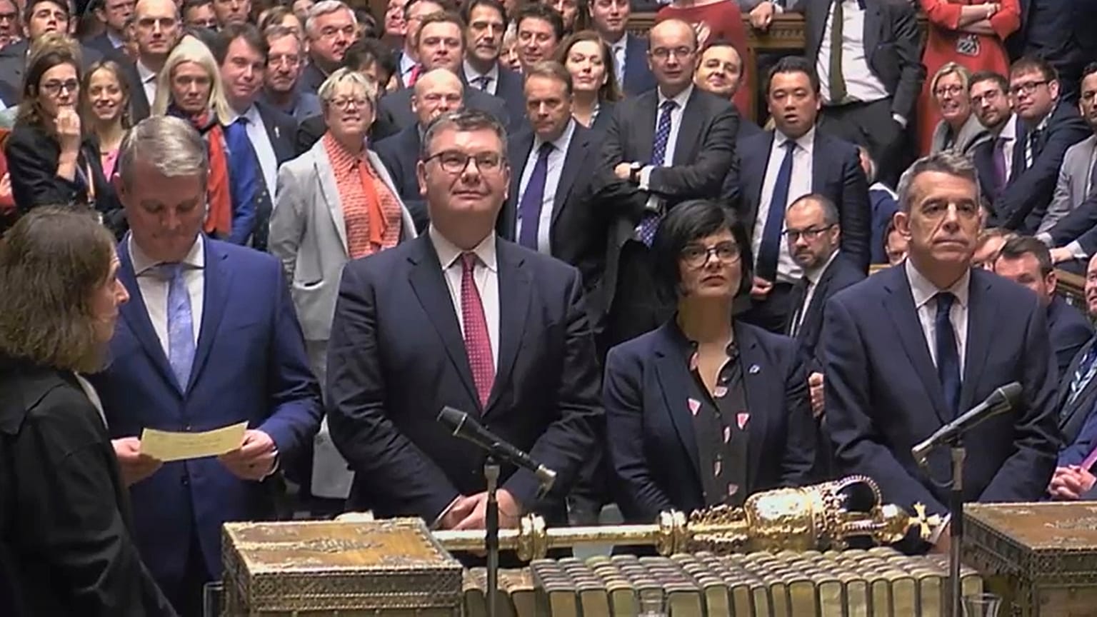 Klare Verhältnisse: Unterhaus stimmt deutlich für Brexit-Deal