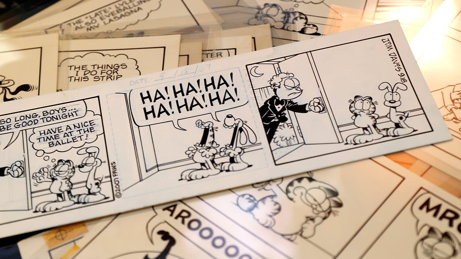 Garfield'in el çizimleri açık arttırmayla satışta