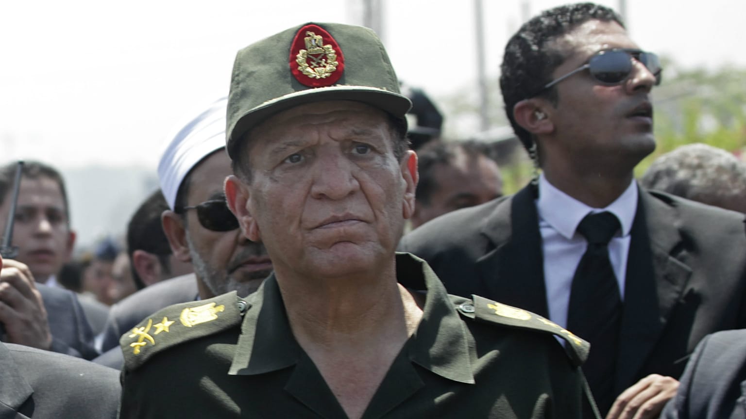 عنان