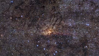 Ο γαλαξίας μας έχει μάζα όσο 890 δισεκατομμύρια ήλιοι
