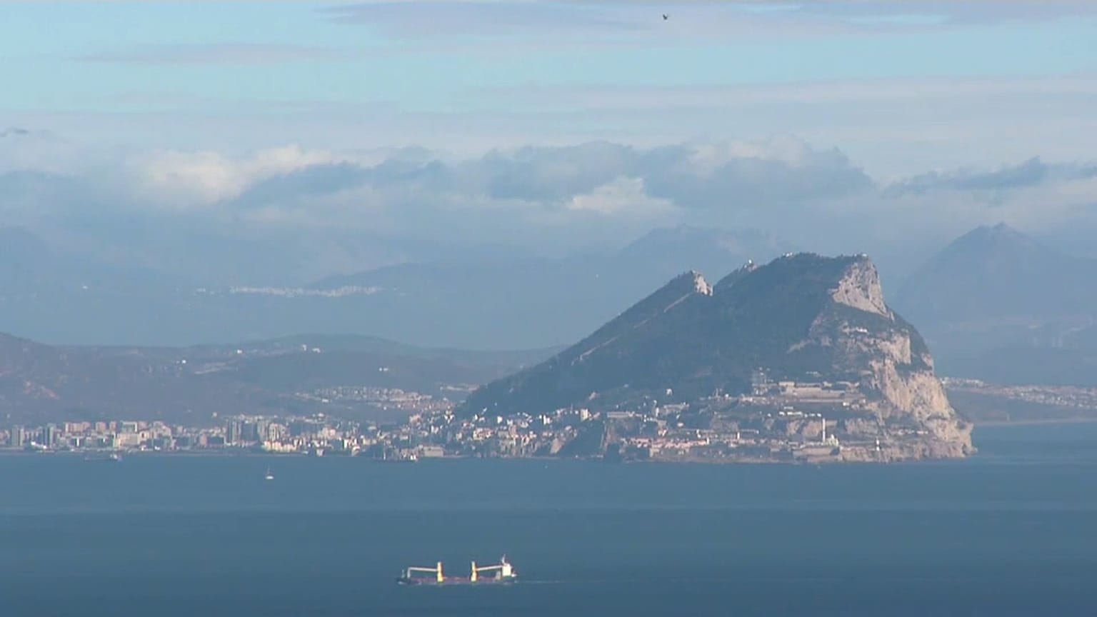 España y Reino Unido preparan varias reuniones en enero para negociar la salida de Gibraltar