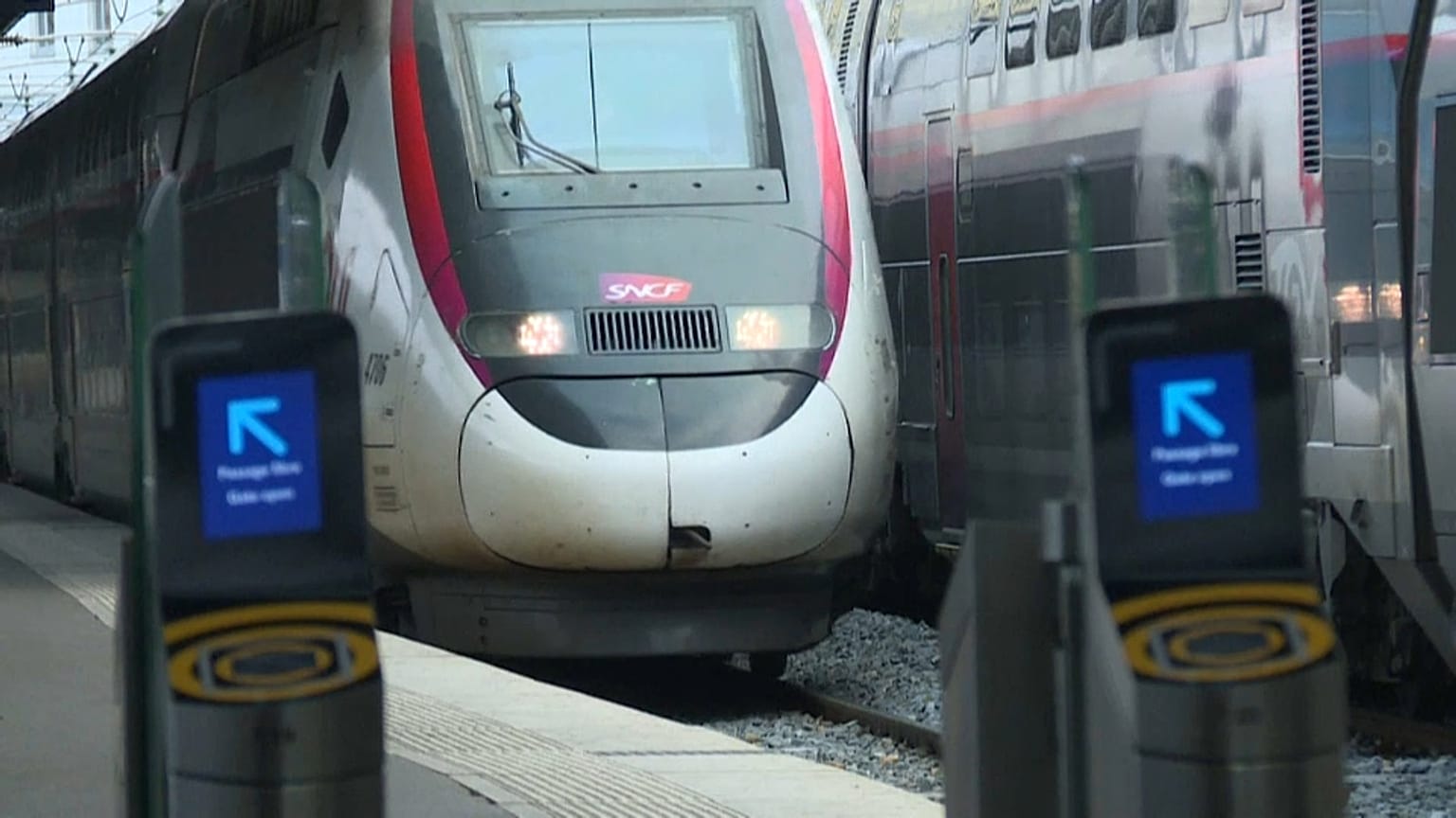 France : un 19ème jour de grève à la veille de Noël