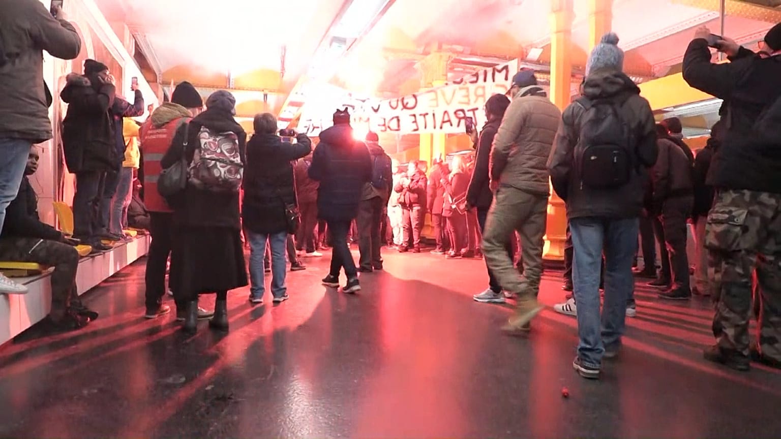 Protesting French workers invade Gare de Lyon station in Paris