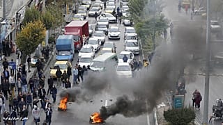 بازداشت خانواده پویا بختیاری در آستانه چهلمین روز اعتراضات آبان‌ماه