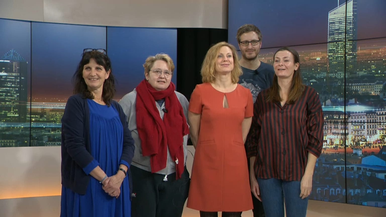 Wir wünschen Ihnen frohe Weihnachten!