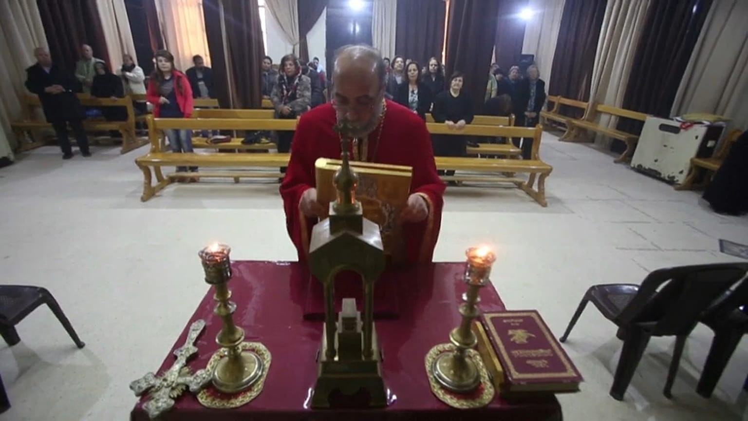 Weihnachten in verlassenen syrischen Kirchen
