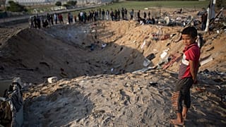 İsrail jetlerinin 14 Kasım'da Gazze'de bir eve yönelik düzenlediği hava saldırısında aynı aileden 9 sivil yaşamını yitirmişti