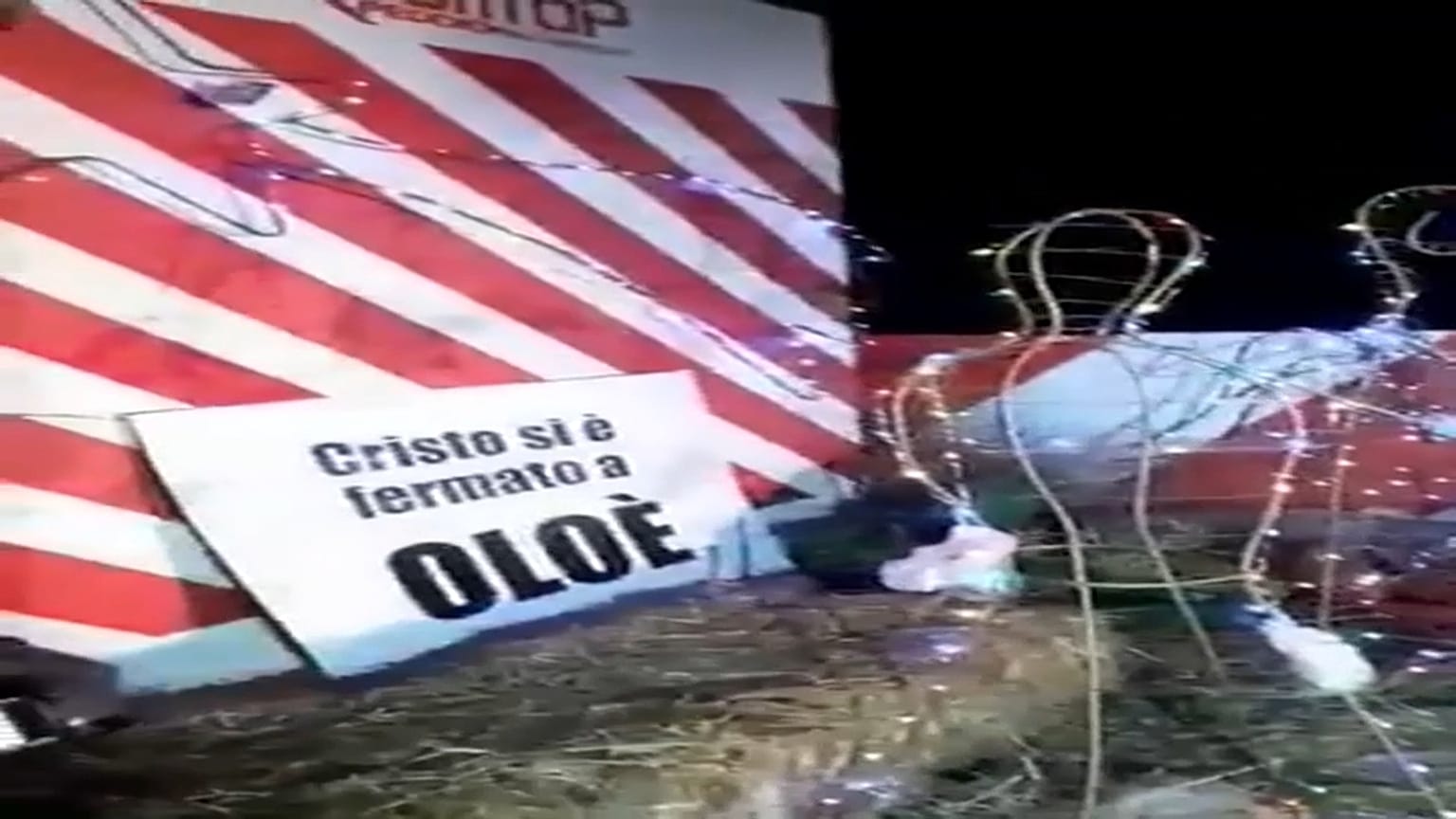 Sardegna: il presepe di protesta sul ponte interrotto dopo l'alluvione del 2013