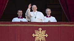 'I think of the children in Yemen' says Pope Francis in Christmas message at Vatican