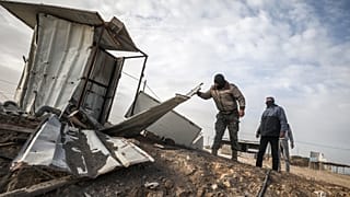 İsrail, Gazze'den fırlatılan rokete karşılık hava saldırısı düzenledi