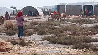 مخيم للنازحين السوريين بمدينة سرمدا في محافظة إدلب شمال غرب سوريا-26/12/2019