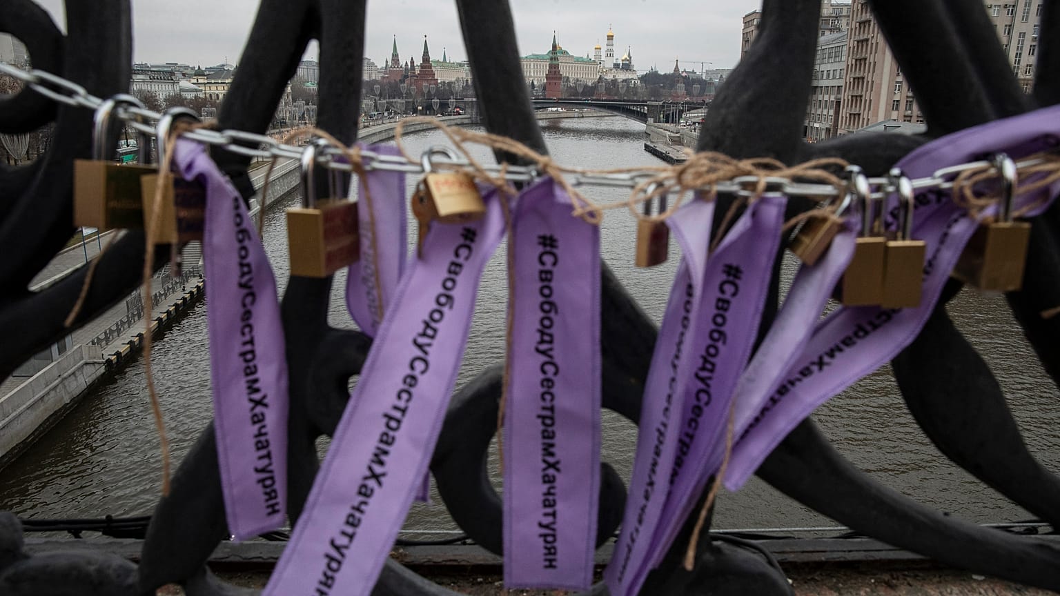 Прокуратура отказалась утверждать обвинительное заключение по делу сестер Хачатурян