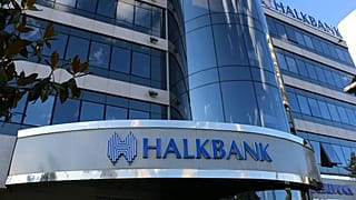 ABD'de İran yaptırımlarını delmekle suçlanan Halk Banka'sının davası ertelendi