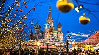 Селедка под шубой и "Ирония судьбы" в Новый год могут стать наследием ЮНЕСКО