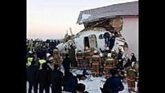 Disastro aereo in Kazakistan: le difficili operazioni di soccorso