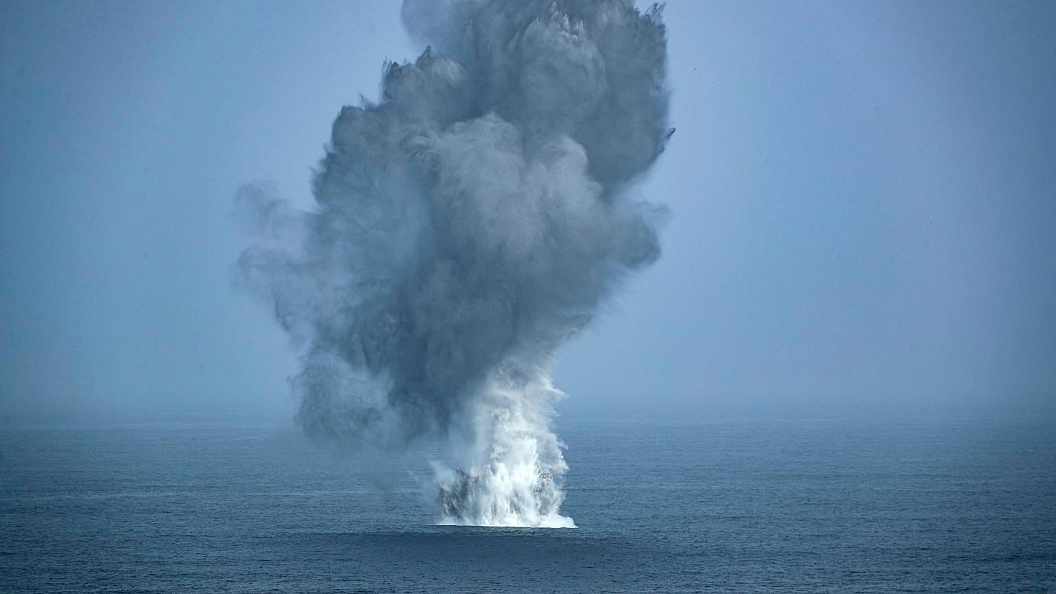 L'Iran, la Russie et la Chine mènent des manoeuvres militaires conjointes en mer d'Oman