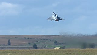 Aviones turcos sobrevuelan el espacio aéreo griego