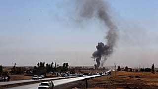 العراق: مقتل أمريكي وعدة إصابات في هجوم صاروخي بكركوك