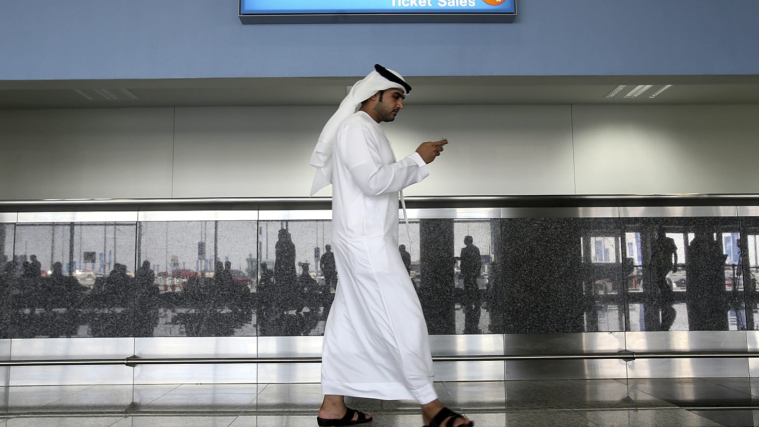 أول تعليق إماراتي بشان استخدامها تطبيق "توتوك" للتجسس على مستخدميه