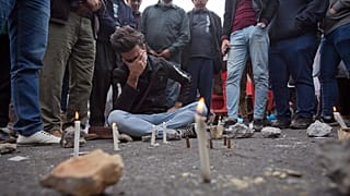 Οργή λαού κατά του πολιτικού συστήματος