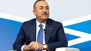 Τσαβούσογλου: «Αν η Λιβύη γίνει Συρία, θα έρθει και η σειρά άλλων»