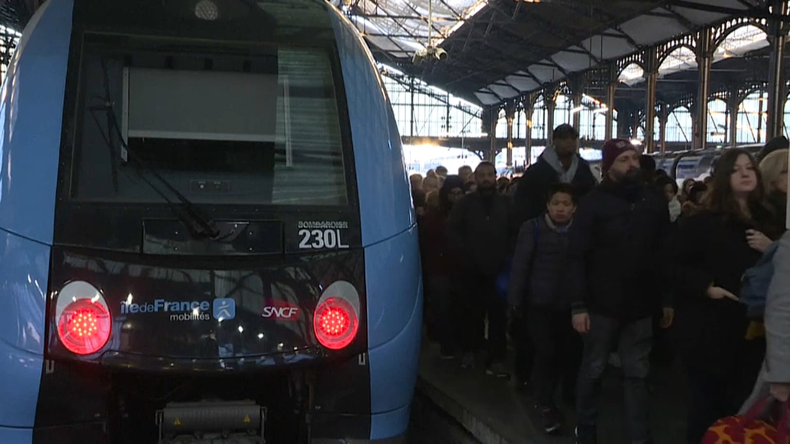 Jeden Tag Millionenverluste: Kostspieliger Dauerstreik in Frankreich