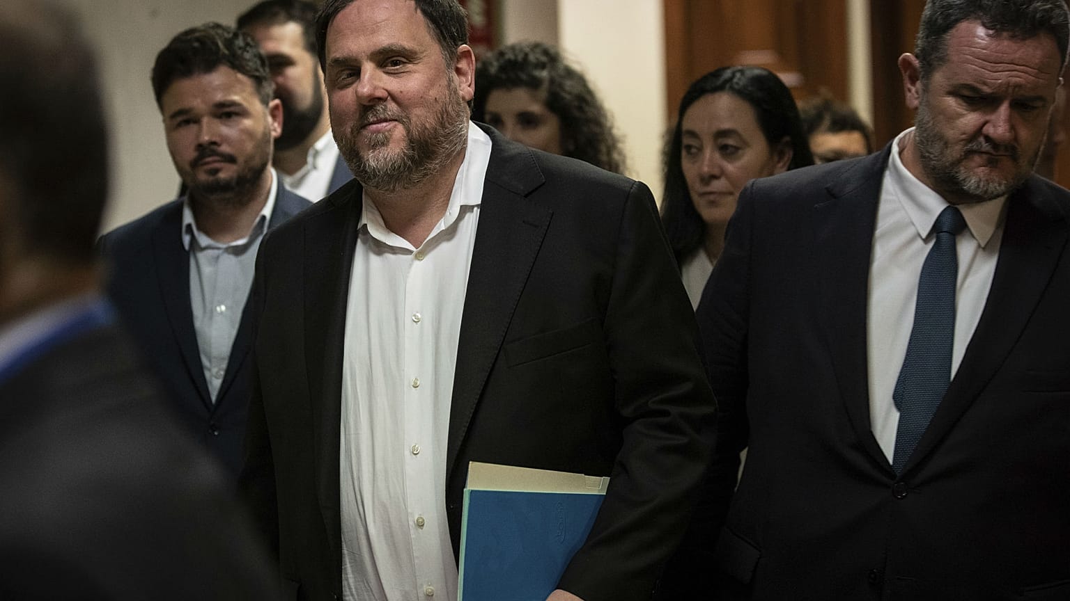 İspanya'da devlet savcısı ayrılıkçı lider Junqueras'ın tahliye edilmesini talep etti