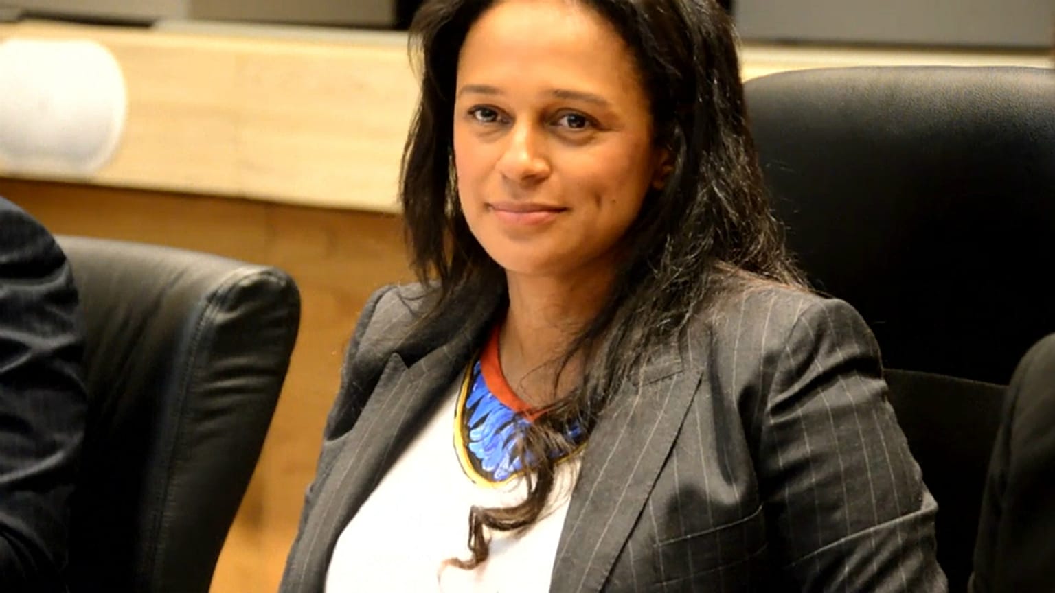 Angola: accusata di corruzione figlia dell'ex presidente