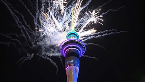 Silvesterfeier in Auckland - Neuseeland begrüßt das neue Jahr