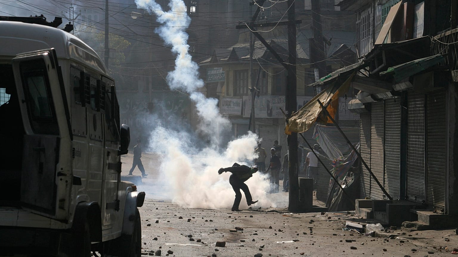 Keşmir'de protesto gösterileri (Arşiv)