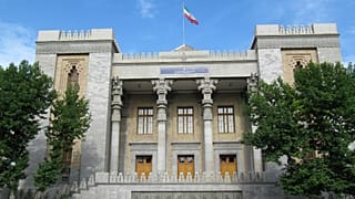 ایران کاردار سوئیس را در ارتباط با «اظهارات جنگ طلبانه مقامات آمریکا» به وزارت خارجه احضار کرد