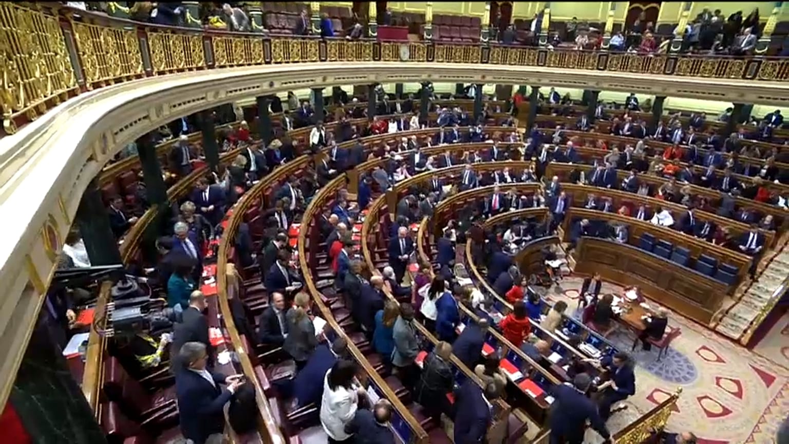 ERC acuerda abstenerse para facilitar la investidura de Pedro Sánchez