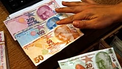 Asgari ücretin belirlenmesi için son toplantı yarın: Sendikalar ve TÜİK ne diyor?