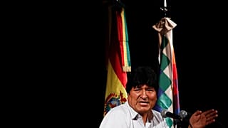 Abogados de Evo Morales aseguran que no será extraditado en rueda de prensa en Argentina