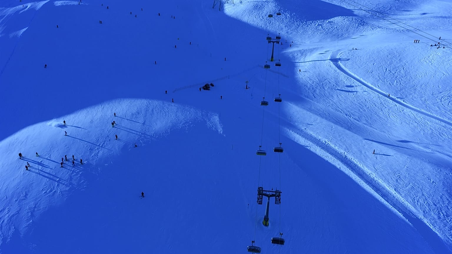Skifahrer stoßen in St. Moritz zusammen: 57-jähriger Deutscher tot