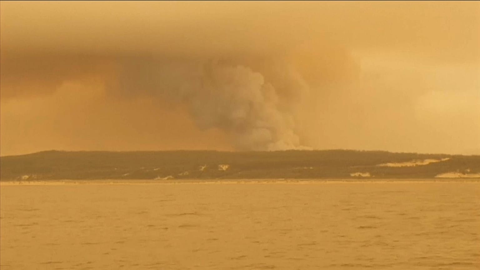 Incendies en Australie : les évacuations se poursuivent 
