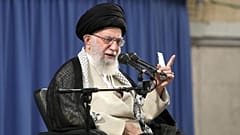 واکنش علی خامنه‌ای به کشته شدن سلیمانی: انتقام سختی در انتظار جنایتکاران است
