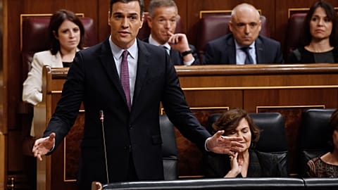 Spanish parliament debates Sanchez's left-wing coalition plan